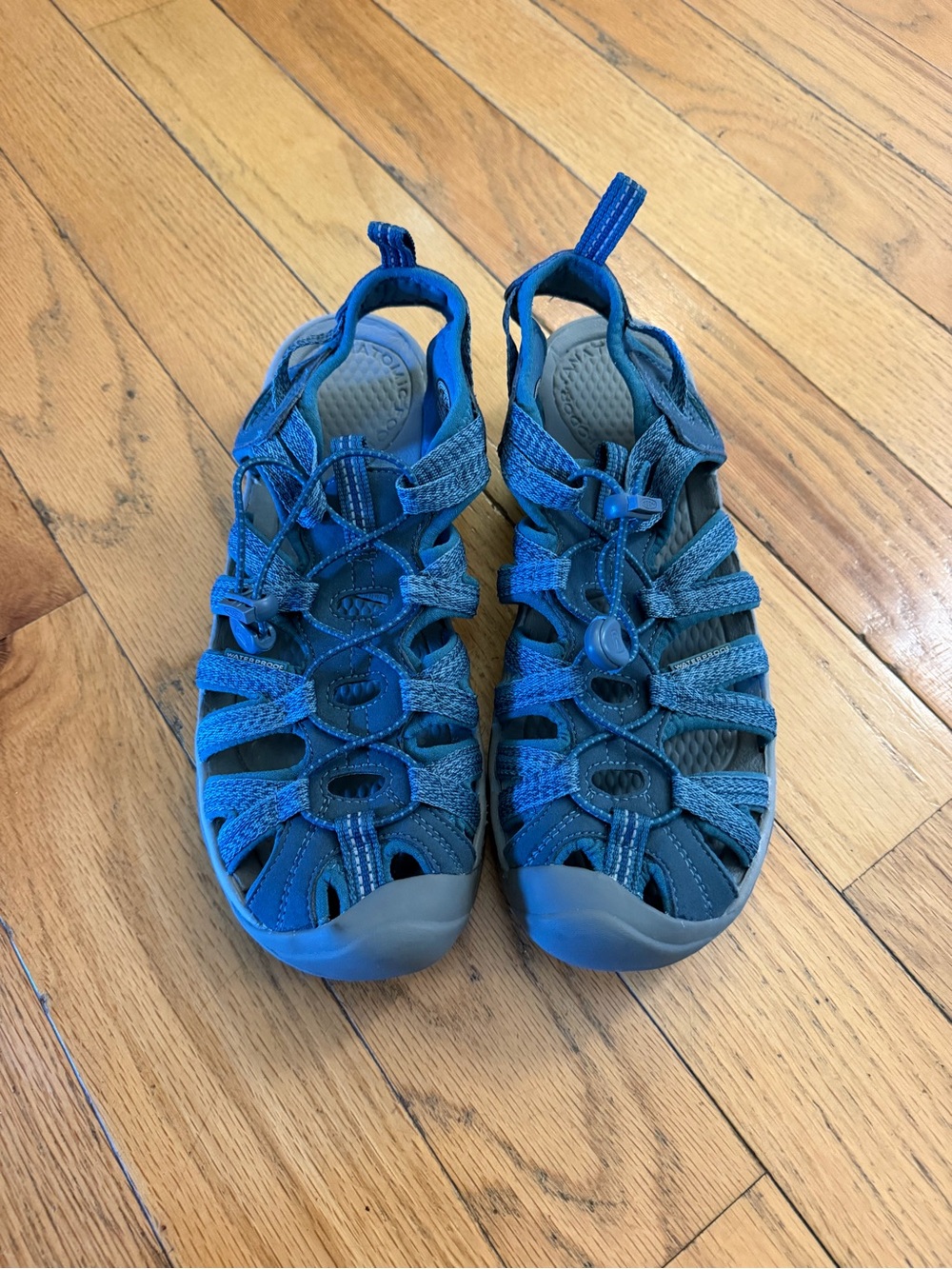 Keen Women's Whisper Sandals Hiking Water Shoes Smoke Blue Size 9.5